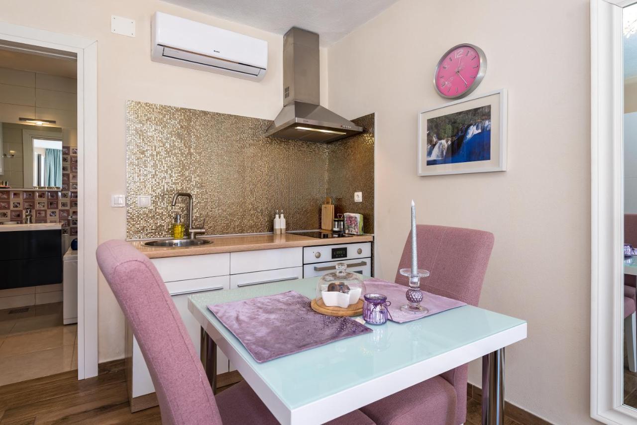 Apartments Stella Mariela Sibenik Ngoại thất bức ảnh