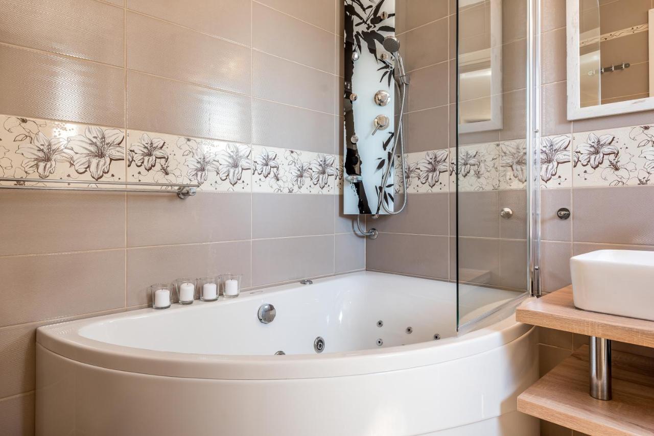 Apartments Stella Mariela Sibenik Ngoại thất bức ảnh