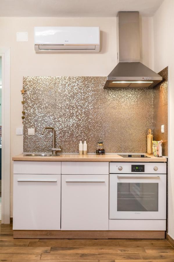 Apartments Stella Mariela Sibenik Ngoại thất bức ảnh