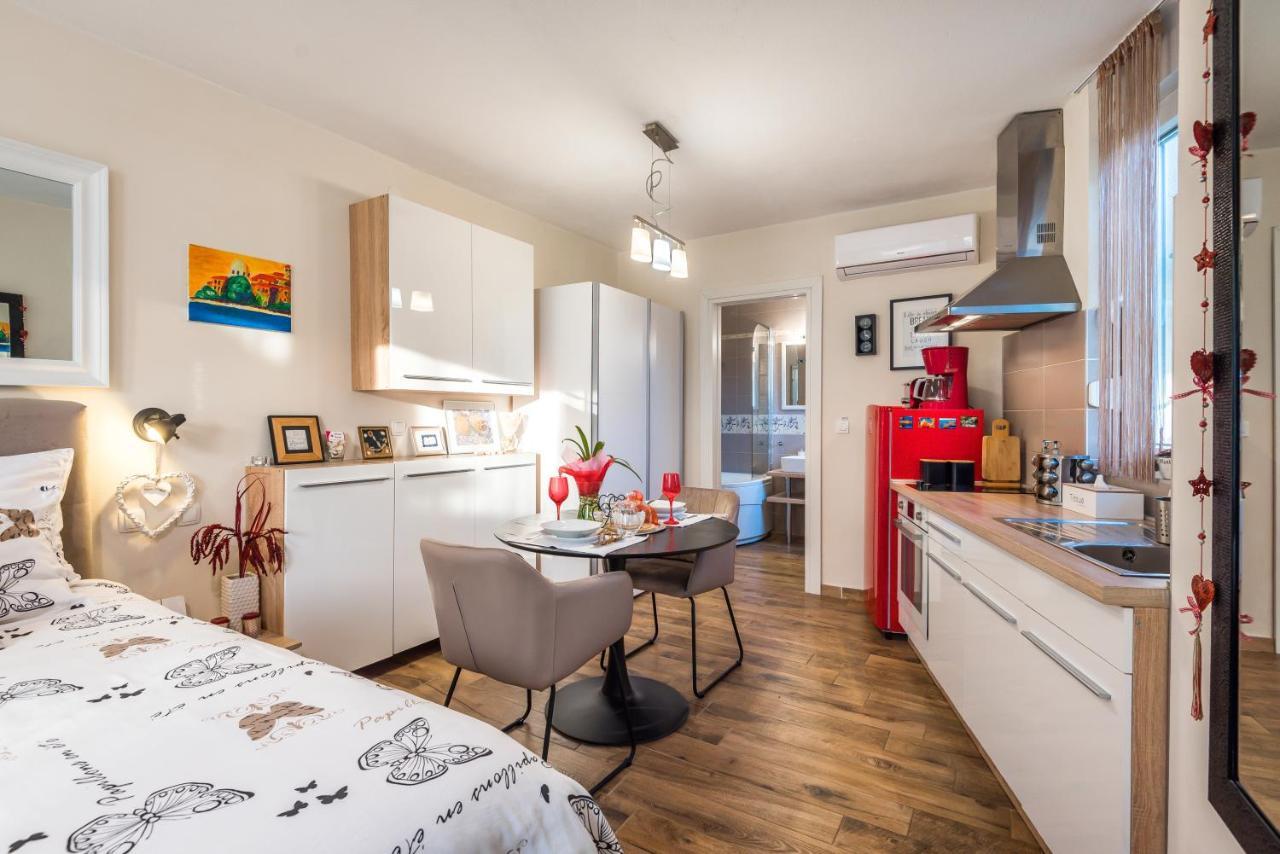 Apartments Stella Mariela Sibenik Ngoại thất bức ảnh